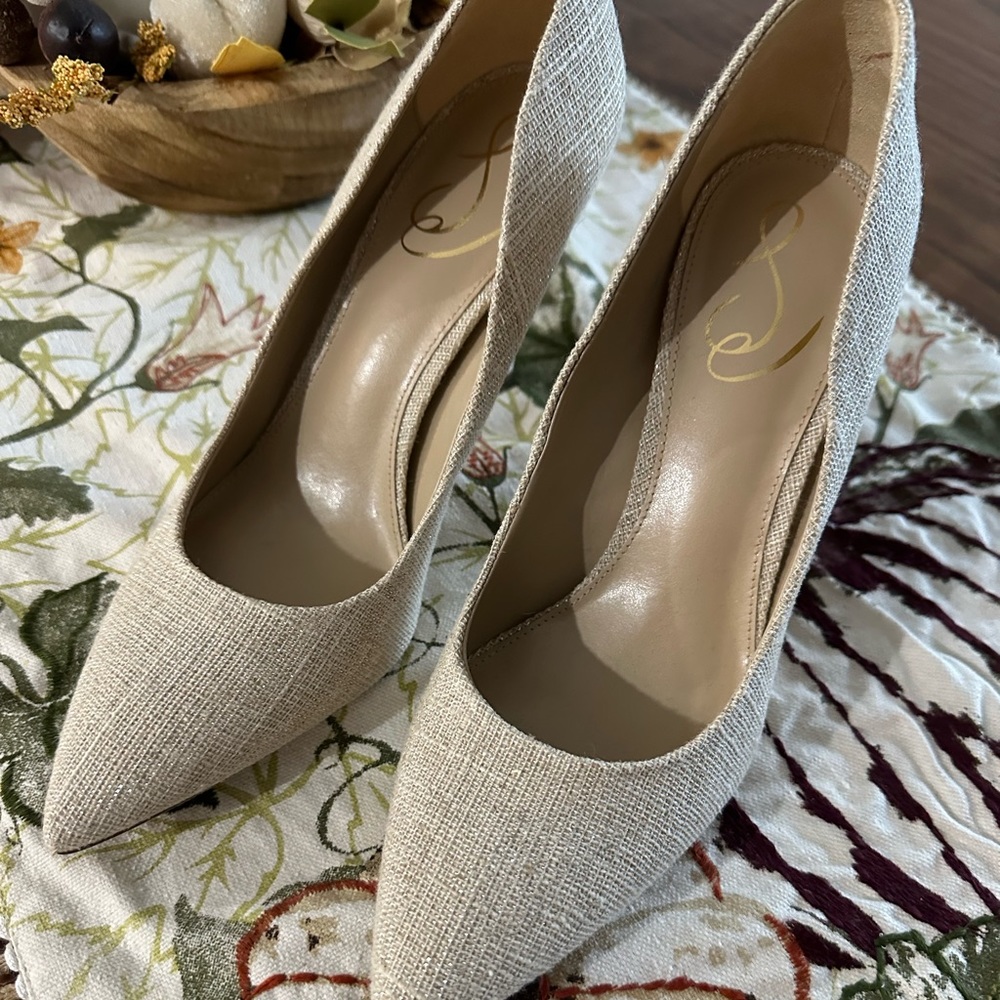 Sam Edelman Hazel pump heels